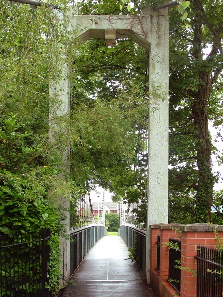 Exeter,Trews Weir,Footbridge,Suspension Bridge,River Exe