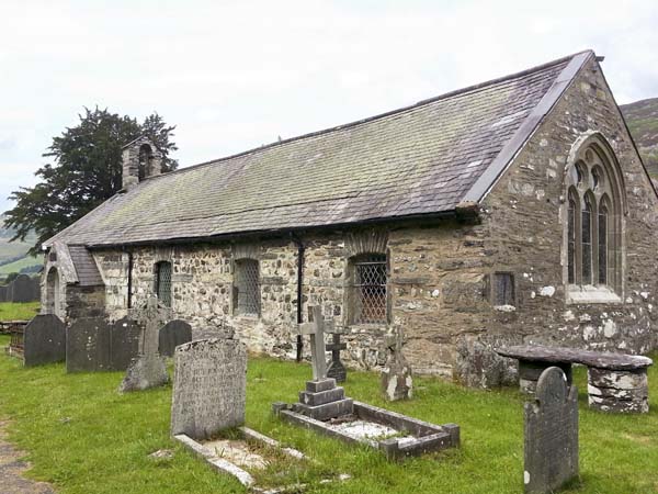 Llanfihangel y Pennant,Church,St Michael