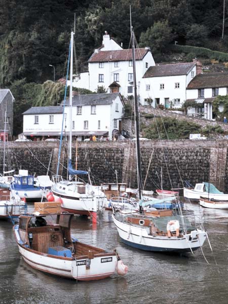 Lynmouth,Boats,Buildings