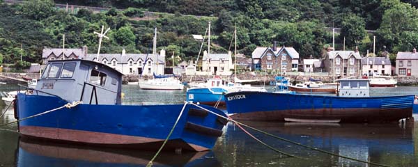 Fishguard,Abergwuan,Boats
