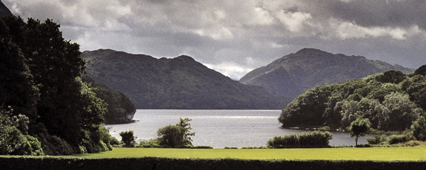 Killarney,Cill Airne,Muckross House Gardens,Lake