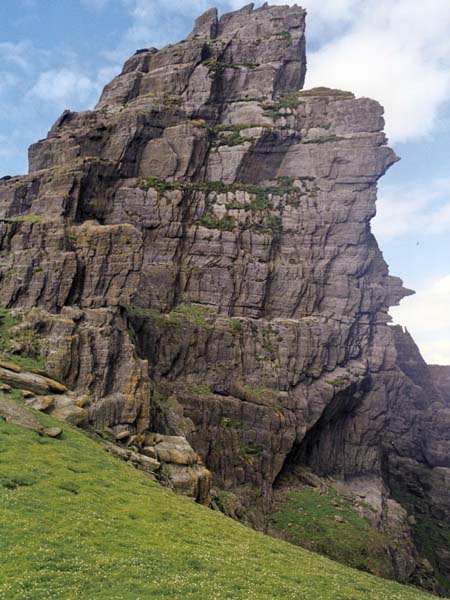 Skellig Michael,Scielg Mhichíl,Scielg Mhichil,Needles Eye,Needle's Eye,Christs Saddle,Christ's Saddle