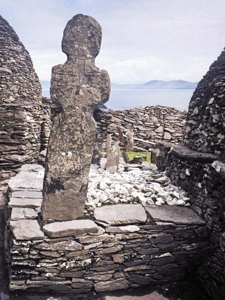 Skellig Michael,Scielg Mhichíl,Scielg Mhichil,Huts,Cross