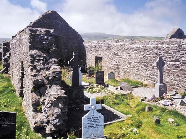 Ballinskelligs Priory,Church,Graves,Graveyard,Cemetery