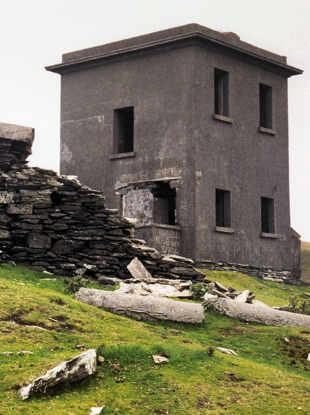 Valentia Island,Oilean Dairbhre,Bray Head,Tower