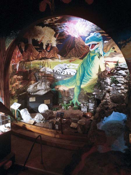 Fort William,Corpach,Treasures of the Earth,Dinosaur