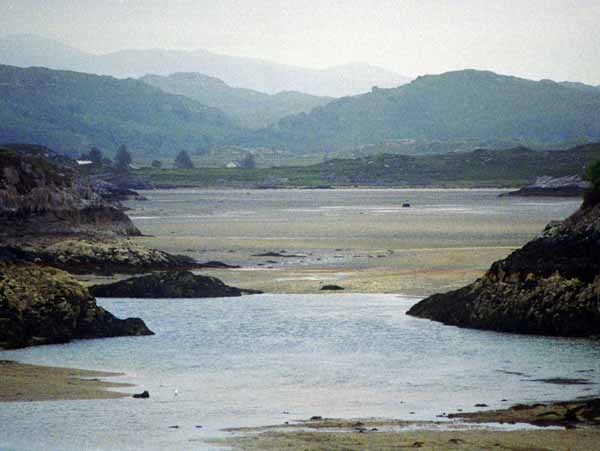 Kentra Bay,Mountains